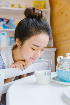 年轻的嫂子韩国电影